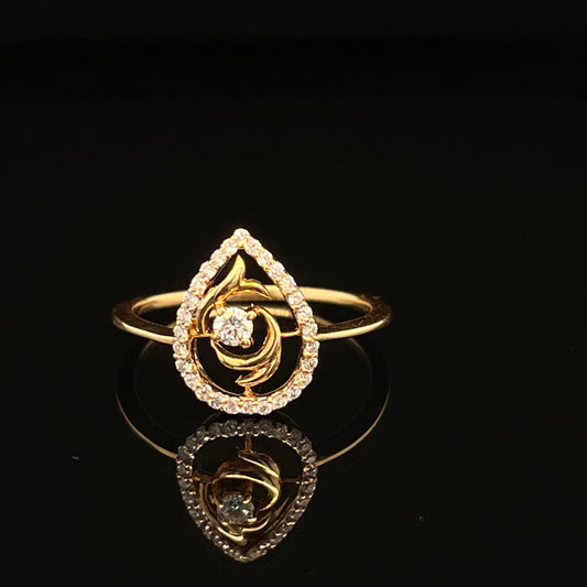 18 kt Yellow Gold Drop Ring with Diamonds